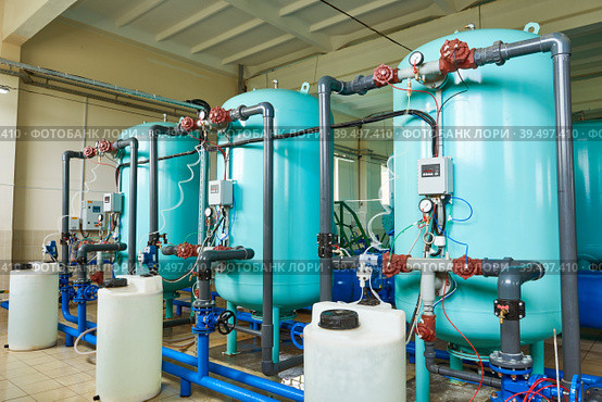 industrial water purification system or filtration equipment. Стоковое фото, фотограф Дмитрий Калиновский / Фотобанк Лори