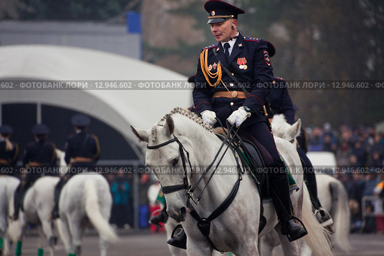Interpolitex-2015. Конная полиция. Редакционное фото, фотограф Julia Shepeleva / Фотобанк Лори