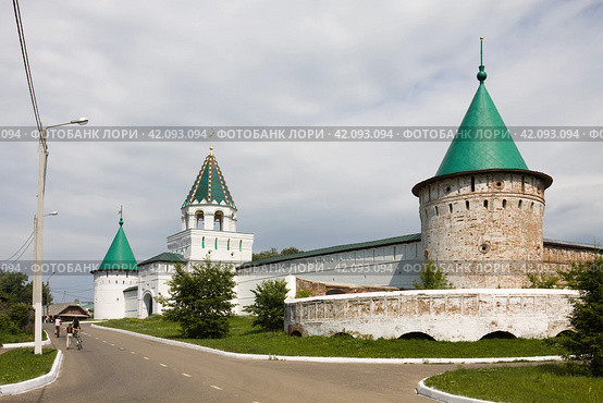 Ипатьевский монастырь в Костроме, вид с северо-востока (2014 год). Стоковое фото, фотограф Солодовникова Елена / Фотобанк Лори