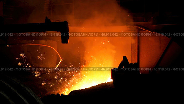 Iron and steel metallurgical plant, metallurgical production. Стоковое фото, фотограф David Kashakhi / Фотобанк Лори