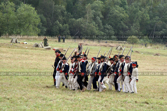 Историческая реконструкция битвы при Бородино, 2005. Редакционное фото, фотограф Мария Сергеева / Фотобанк Лори