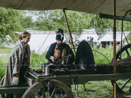 Исторический фестиваль “Времена и эпохи” в ландшафтном парке «Митино» Редакционное фото, фотограф Константин Григорьев / Фотобанк Лори