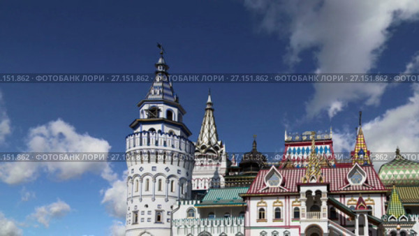 Измайловский кремль (Кремль в Измайлово), Москва, Россия - один из самых ярких и интересных городских достопримечательностей, включая музеи, рестораны, ярмарки и рынки и многие другие достопримечательности (2017 год). Редакционное видео, видеограф Владимир Журавлев / Фотобанк Лори
