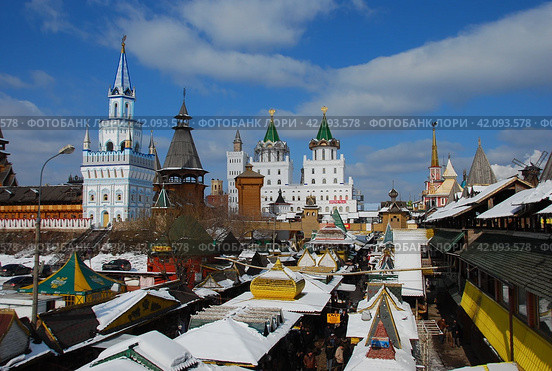 Измайловский Кремль. Вернисаж. Москва (2012 год). Редакционное фото, фотограф lana1501 / Фотобанк Лори