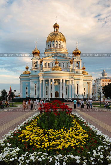 Кафедральный собор Федора Ушакова в Саранске (2008 год). Стоковое фото, фотограф Денис Ларкин / Фотобанк Лори