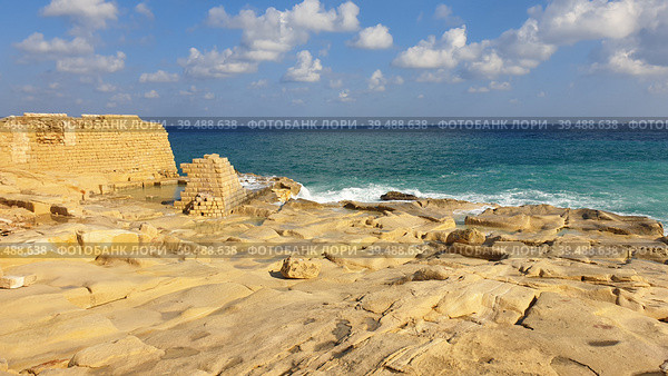 Калькара (Kalkara). Средиземное море. Остров Мальта (2023 год). Стоковое фото, фотограф lana1501 / Фотобанк Лори