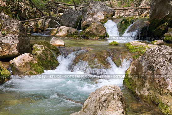 Каскады на реке Коккозка, Крым, Украина. Стоковое фото, фотограф Юрий Брыкайло / Фотобанк Лори