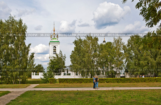 Казанская церковь. Село Константиново, Рязанская область (2022 год). Редакционное фото, фотограф Сергей Афанасьев / Фотобанк Лори