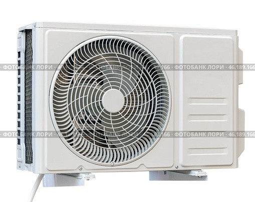 Компрессор воздушного кондиционера на белом фоне. Air conditioning compressor isolated on white. Стоковое фото, фотограф Татьяна Д / Фотобанк Лори