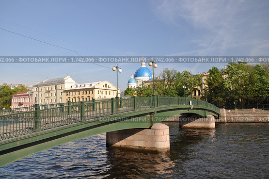 Красноармейский мост. Троицкий собор. Санкт-Петербург (2010 год). Редакционное фото, фотограф LightLada / Фотобанк Лори
