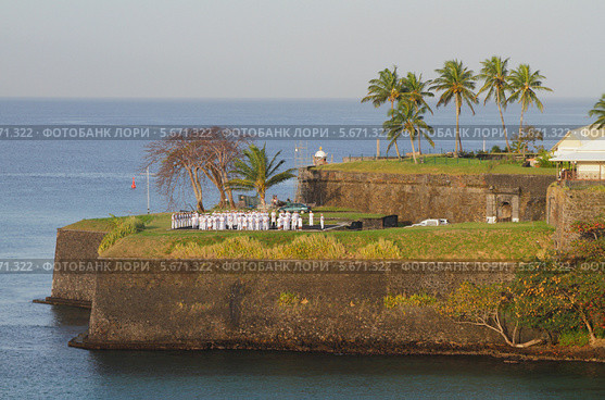 Крепость Форт-Сен-Луи (Fort Saint Louis), форт Святого Людовика. Фор-де-Франс (Fort De France), Мартиника (2014 год). Стоковое фото, фотограф Вадим Хомяков / Фотобанк Лори