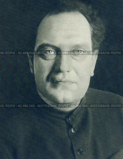Куйбышев Валериан Владимирович (1888-1935), член Политбюро ЦК ВКП(б), заместитель председателя СНК СССР, председатель Госплана СССР. Революционер, советский партийный и политический деятель. Начало 1930-х годов. Редакционное фото, фотограф Сергей Елизарьев / Фотобанк Лори