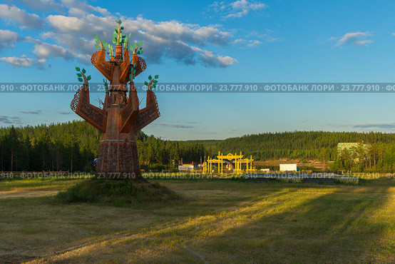 Культовое якутское религиозное сооружение. Якутия, Мирный. Редакционное фото, фотограф Оксана Владимировна Грачева / Фотобанк Лори