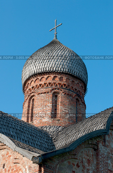 Купол церкви Петра и Павла в Кожевниках. Великий Новгород. Стоковое фото, фотограф Виктор Карасев / Фотобанк Лори