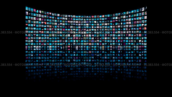 Large tv panel compound by a lot of screens. All images  Erik Reis (IKOstudios) Стоковое фото, агентство Ingram Publishing / Фотобанк Лори