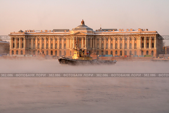 Ледокол на Неве. Стоковое фото, фотограф Георгий Солодко / Фотобанк Лори