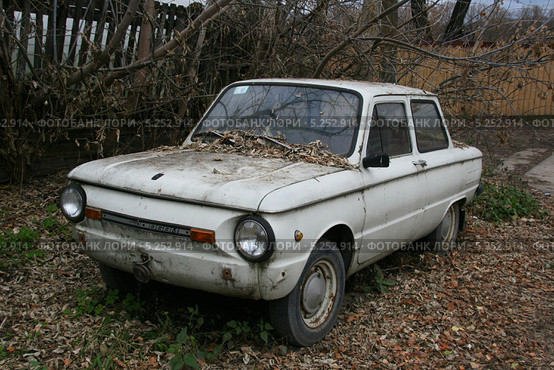 Легковой автомобиль ЗАЗ-968М "Запорожец" (2013 год). Редакционное фото, фотограф Щеголева Ольга / Фотобанк Лори