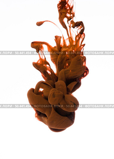 light colored brown ink droplet. Стоковое фото, агентство Ingram Publishing / Фотобанк Лори