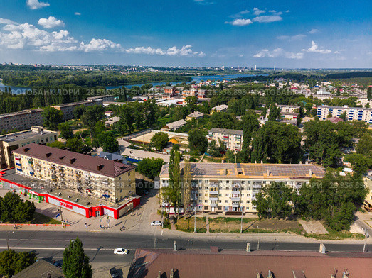 Lipetsk, Russia - Aug 5. 2018. view of Levoberezhny district and Zoya Kosmodemyanskaya street. Редакционное фото, фотограф Володина Ольга / Фотобанк Лори