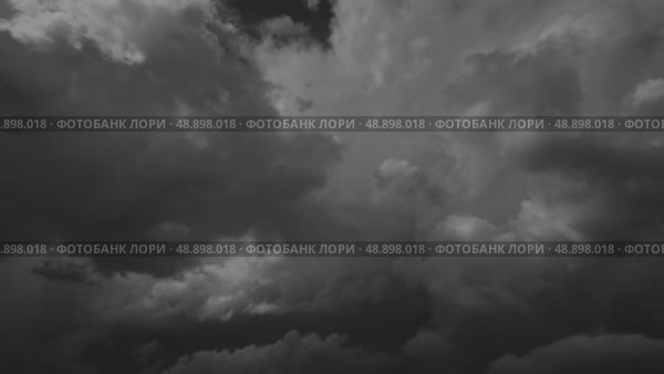 Lot of lightning during a thunderstorm. Стоковое видео, видеограф Михаил Коханчиков / Фотобанк Лори