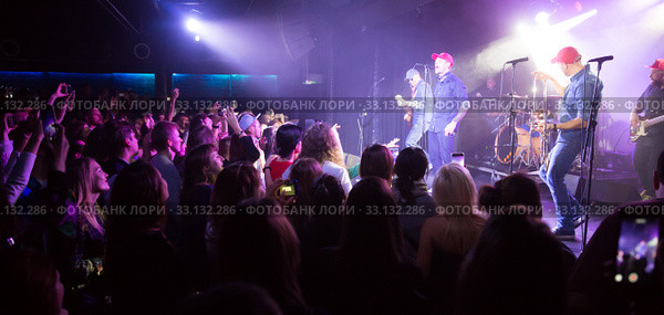 Lyapis-98 performing at Sala Apolo, Barcelona (2018 год). Редакционное фото, фотограф Яков Филимонов / Фотобанк Лори