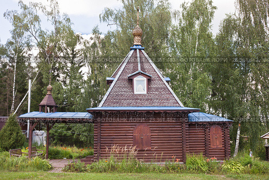 Малый храм в честь иконы Божией Матери Одигитрия. Лызлово (2016 год). Стоковое фото, фотограф Victoria Demidova / Фотобанк Лори