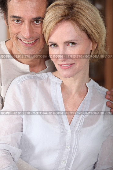 man and woman smiling. Стоковое фото, агентство Ingram Publishing / Фотобанк Лори