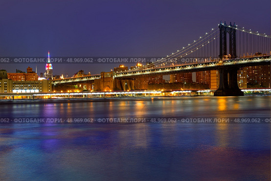 Manhattan Bridge sunset New York NY NYC skyline USA. Стоковое фото, агентство Ingram Publishing / Фотобанк Лори