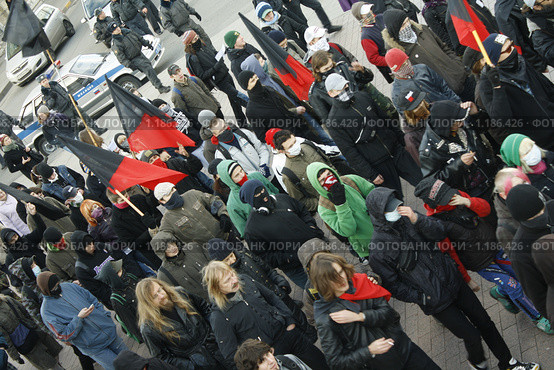 Марш против ненависти в Санкт-Петербурге (2009 год). Редакционное фото, фотограф Корчагина Полина / Фотобанк Лори