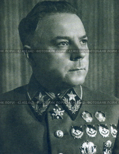 Маршал Климент Ефремович Ворошилов (1881-1969), член Государственного комитета обороны (ГКО). Ему принадлежит рекорд продолжительности пребывания в Политбюро ЦК ВКП(б)/ЦК КПСС, Президиуме ЦК КПСС - 34,5 года. Редакционное фото, фотограф Сергей Елизарьев / Фотобанк Лори
