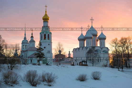 Мартовский закат в старой Вологде. Россия (2019 год). Стоковое фото, фотограф Виктор Карасев / Фотобанк Лори