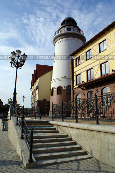 Маяк в Рыбной деревне в Калининграде (2007 год). Редакционное фото, фотограф Валерий Шанин / Фотобанк Лори