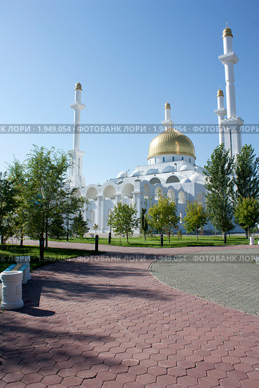 Мечеть. Астана, Казахстан. (2010 год). Стоковое фото, фотограф Олыкайнен Наталья / Фотобанк Лори