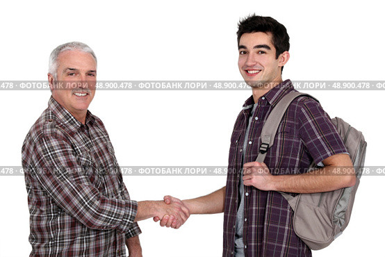 Men handshaking. Стоковое фото, агентство Ingram Publishing / Фотобанк Лори