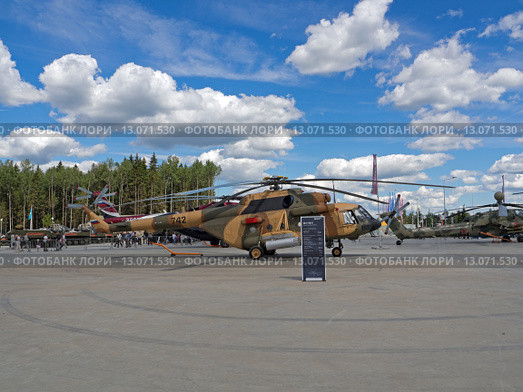 Ми-17В-5 (2015 год). Редакционное фото, фотограф Михаил Феоктистов / Фотобанк Лори