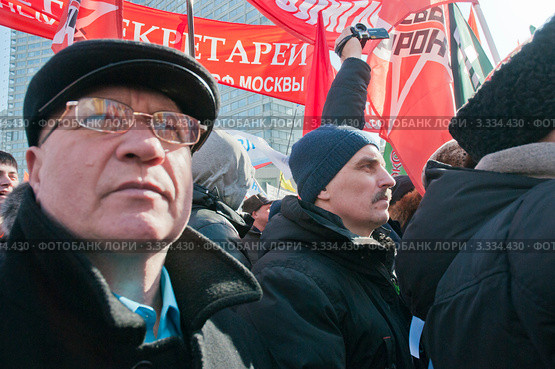 Митинг "За честные выборы" на Новом Арбате. 10 марта 2012. Митингующие. Редакционное фото, фотограф Ирина Фирсова / Фотобанк Лори