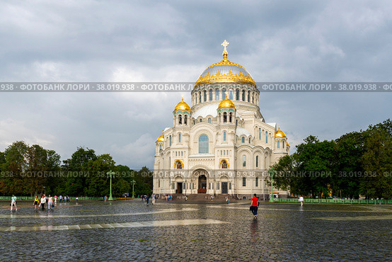 Морской собор. Кронштадт (2016 год). Редакционное фото, фотограф Александр Щепин / Фотобанк Лори