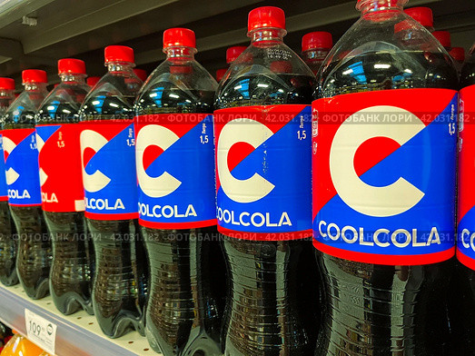 Moscow December 15 2024, import-substituted Pepsi cola in Russia in the store. Редакционное фото, фотограф Скрипачев Антон / Фотобанк Лори