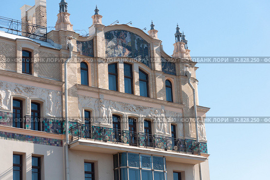 Moscow, Russia - 09.21.2015. The five-star hotel Metropole on Street Teatralny proezd. Редакционное фото, фотограф Володина Ольга / Фотобанк Лори