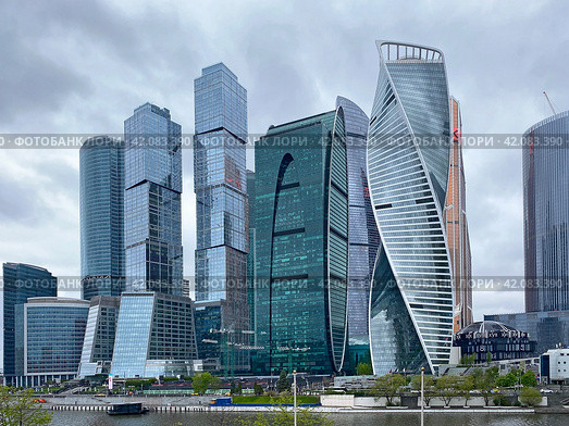 Московский международный деловой центр «Москва-Сити» (ММДЦ «Москва-Сити») (2023 год). Стоковое фото, фотограф Мария Кылосова / Фотобанк Лори