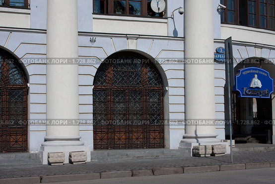 Москва. Детали здания на улице Варварка (2010 год). Редакционное фото, фотограф Николай Коржов / Фотобанк Лори