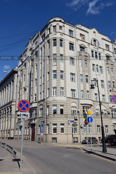 Москва. Доходный дом Г. А. Гордон на улице Малая Молчановка, 8. (2017 год). Редакционное фото, фотограф Free Wind / Фотобанк Лори