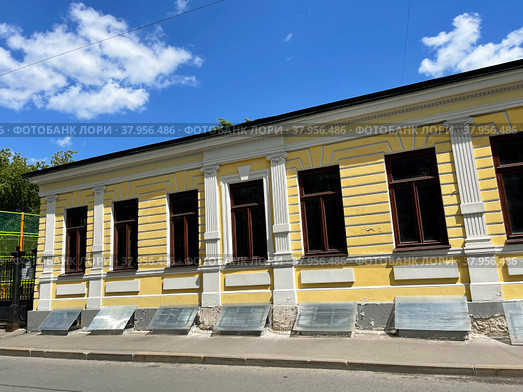 Москва, Голиковский переулок, дом 11. Бывшая усадьба Андреевых (2022 год). Стоковое фото, фотограф Овчинникова Ирина / Фотобанк Лори