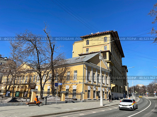 Москва, Никитский бульвар, 7А. Дом Н.В.Гоголя (2023 год). Редакционное фото, фотограф Овчинникова Ирина / Фотобанк Лори