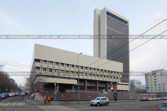 Москва, улица Щепкина, дом 42 (2016 год). Редакционное фото, фотограф Дмитрий Неумоин / Фотобанк Лори