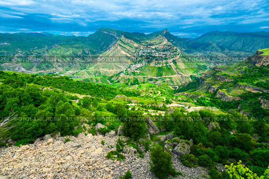 Mountain landscape of the picturesque mountain village of Gunib. Dagestan. Стоковое фото, фотограф Константин Лабунский / Фотобанк Лори
