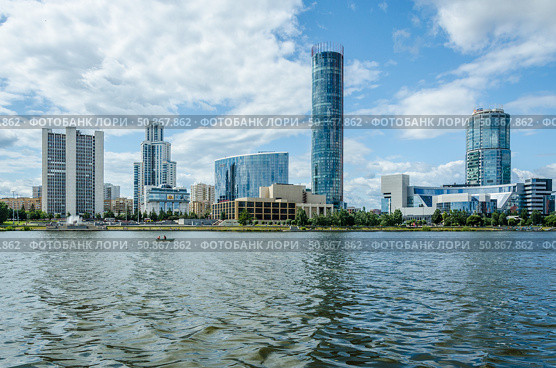 Набережная Екатеринбурга. Стоковое фото, фотограф Megapixx / Фотобанк Лори