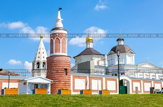 Nativity Bobrenev convent in Staroe Bobrenevo, Kolomna district, Moscow region (2023 год). Стоковое фото, фотограф FotograFF / Фотобанк Лори
