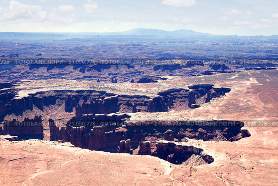Национальный Парк Каньонлэндс (Canyonlands National Park), штат Юта, США (2015 год). Стоковое фото, фотограф Ирина Кожемякина / Фотобанк Лори