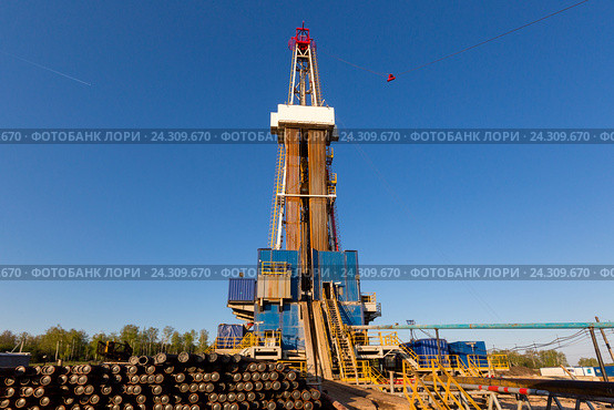 Нефтяная вышка. Республика Татарстан. Стоковое фото, фотограф Зайцев Алексей / Фотобанк Лори